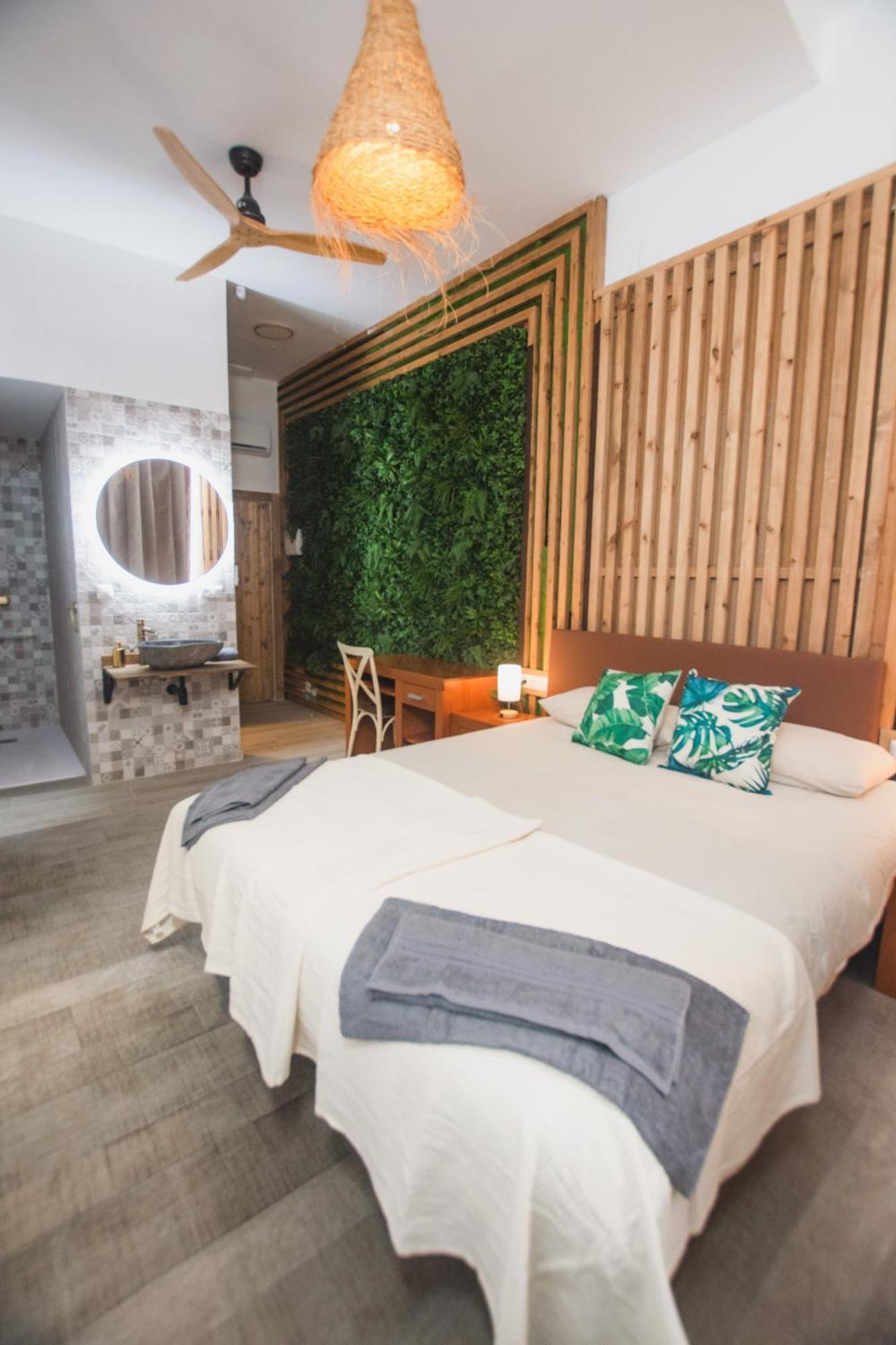 Banana Beach Patacona Rooms Alboraia Bagian luar foto
