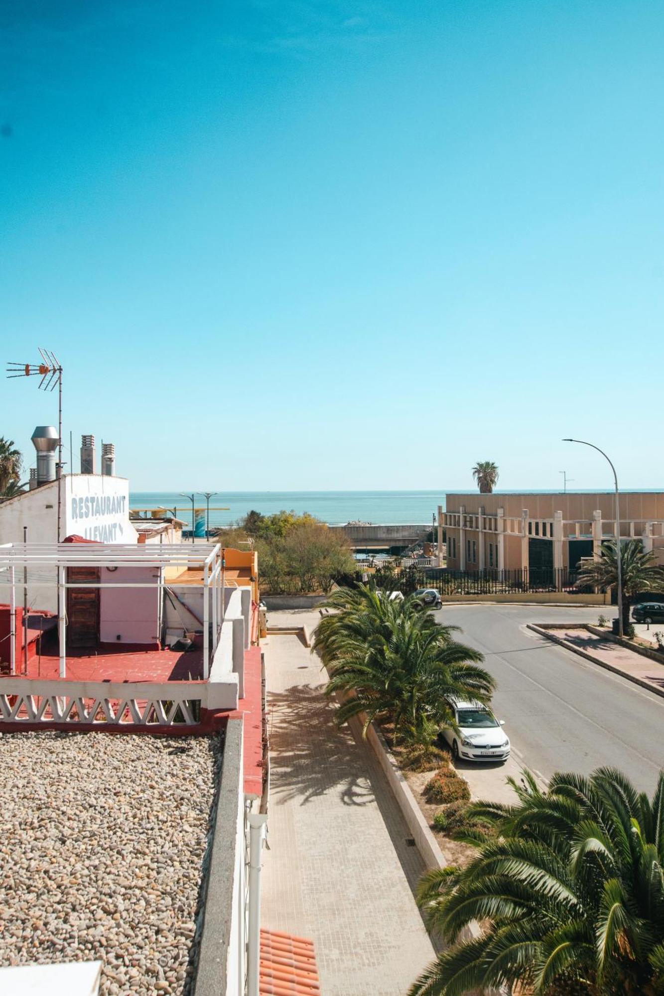 Banana Beach Patacona Rooms Alboraia Bagian luar foto