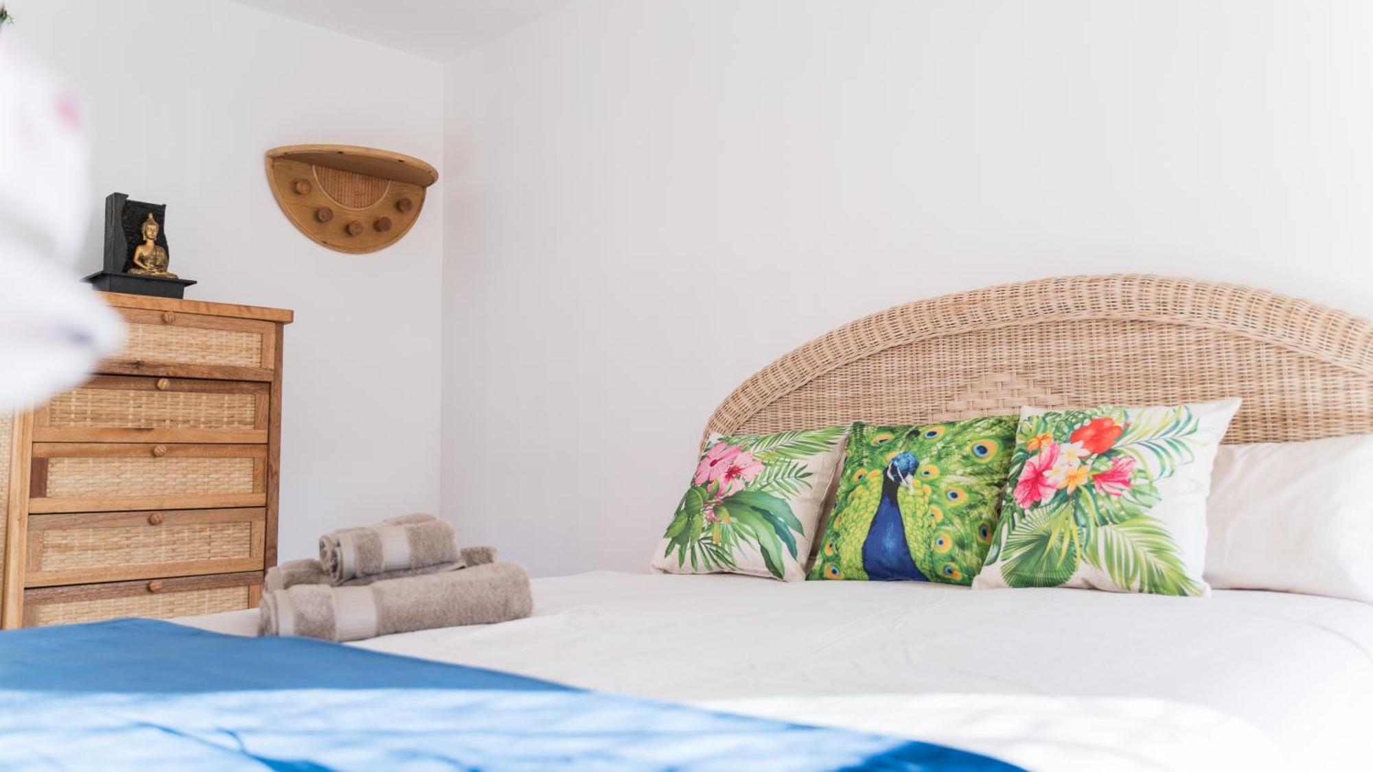 Banana Beach Patacona Rooms Alboraia Bagian luar foto