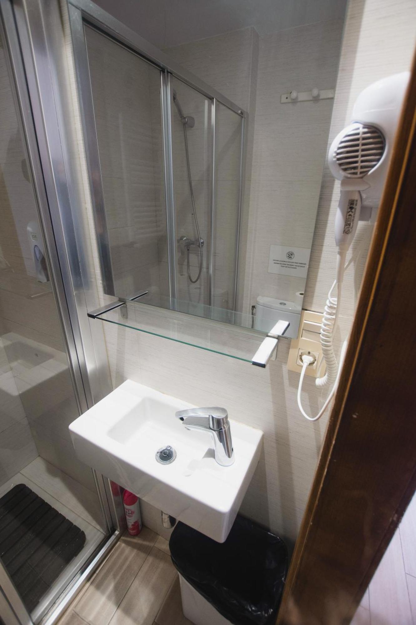 Banana Beach Patacona Rooms Alboraia Bagian luar foto