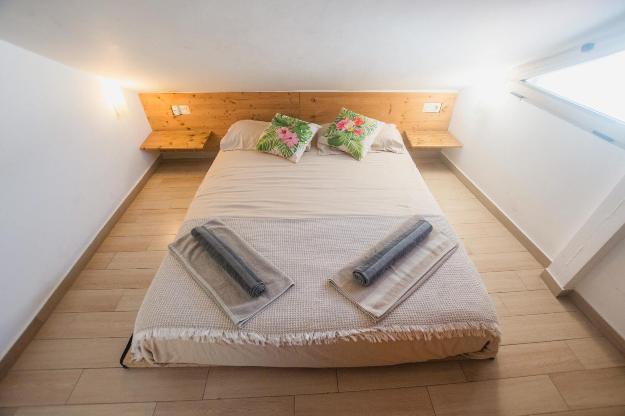 Banana Beach Patacona Rooms Alboraia Bagian luar foto