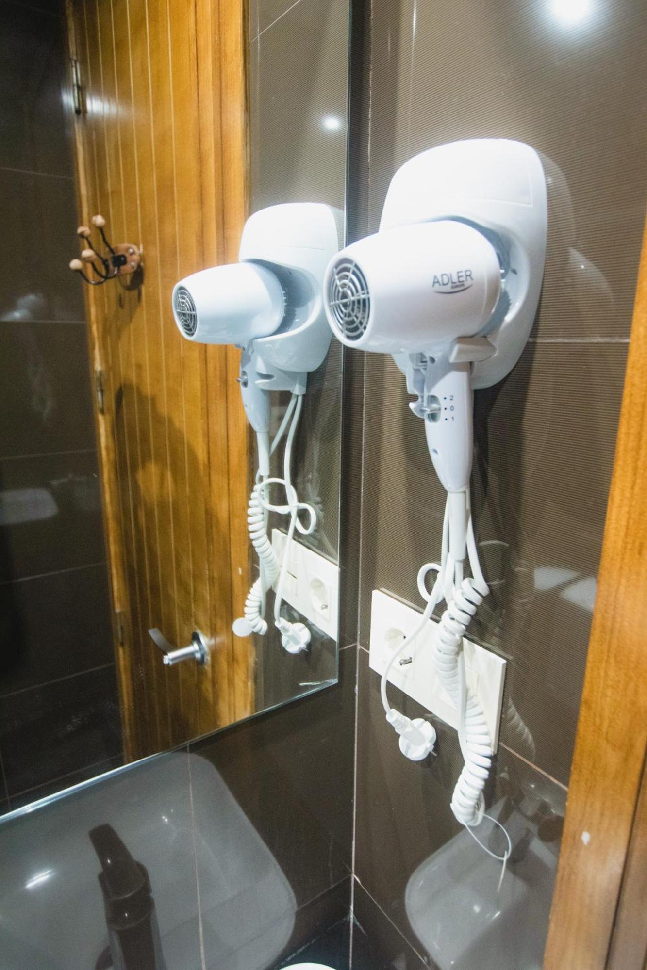 Banana Beach Patacona Rooms Alboraia Bagian luar foto